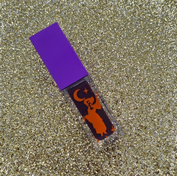 Colourpop x Hocus Pocus Tonight We Fly Fresh Kiss Lip Creme - Picture 3 of 4